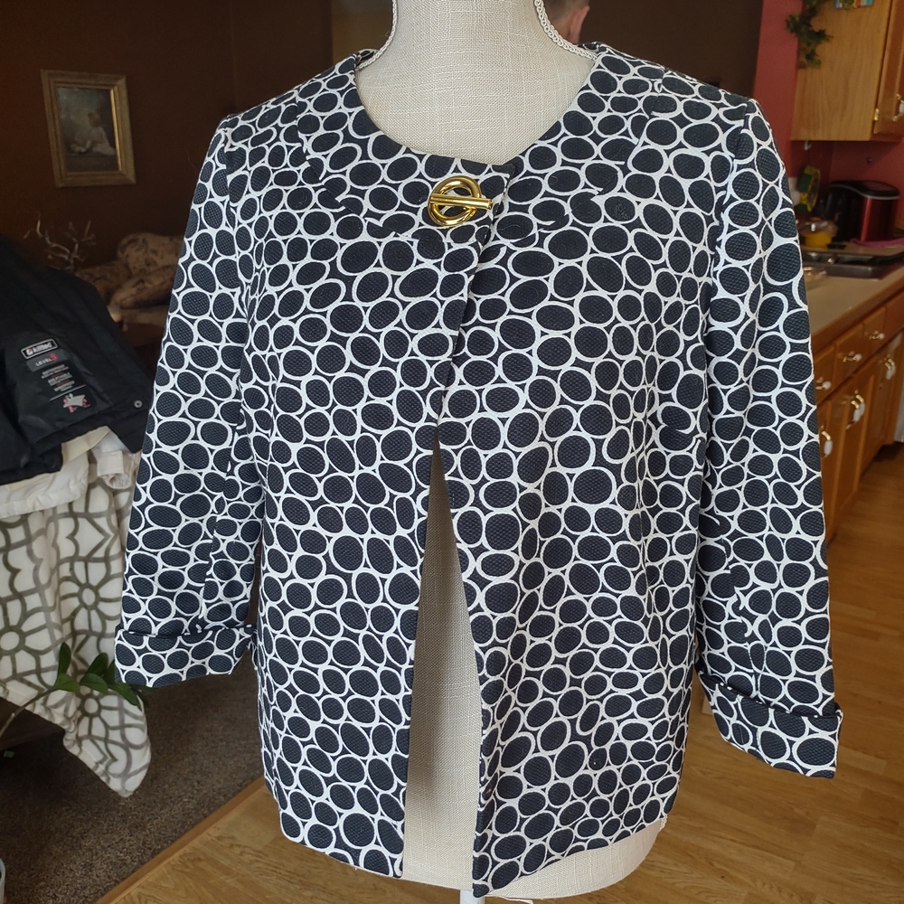 Charter Club Navy and White Circle Blazer